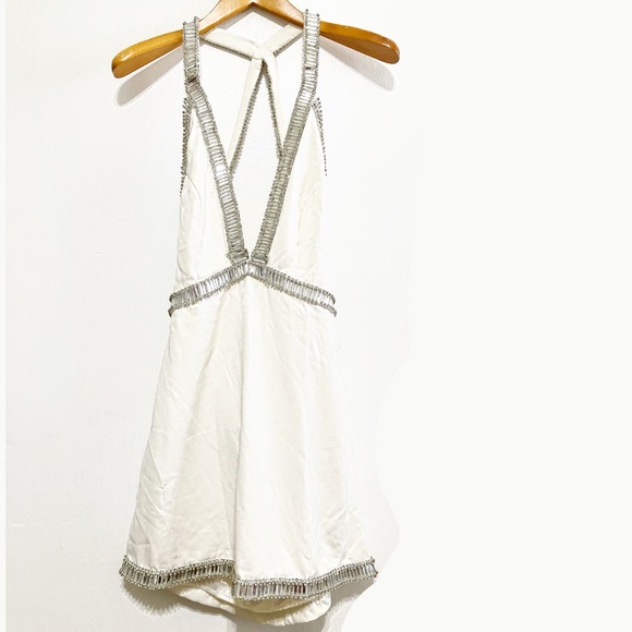 NBD Tavi Dress in White & Silver halter dress. Size med Great used condition. - Picture 5 of 7